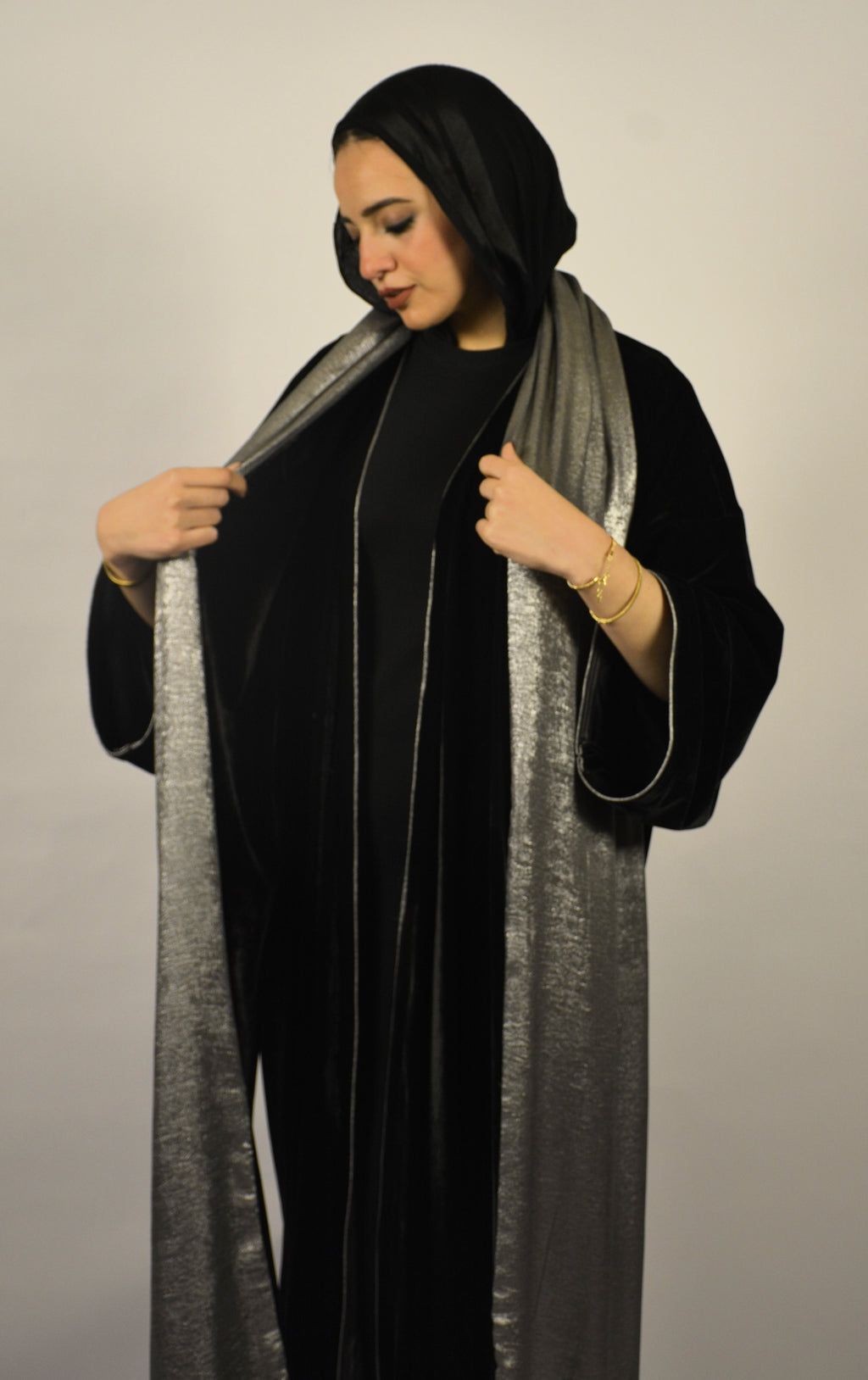 Velvet Black Kaftan w' Silver Shawl