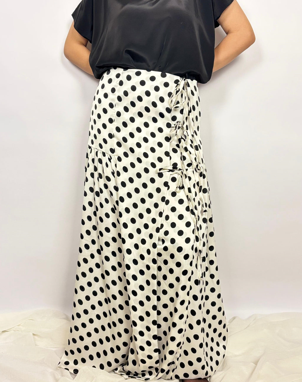 Pearl Dot Wrapped Adjustable Skirt