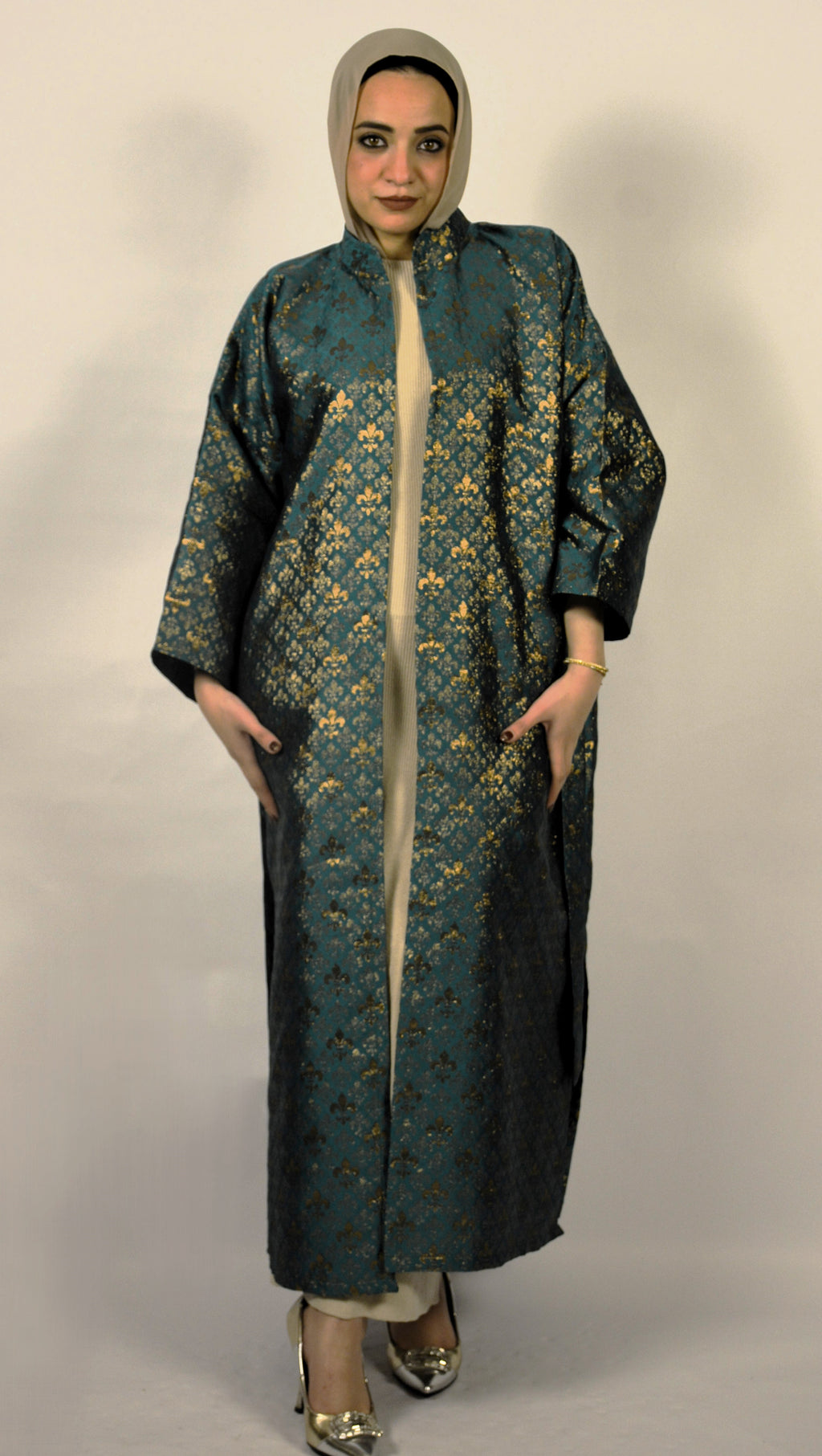 Green Moroccan Kaftan w' Gold Pattern
