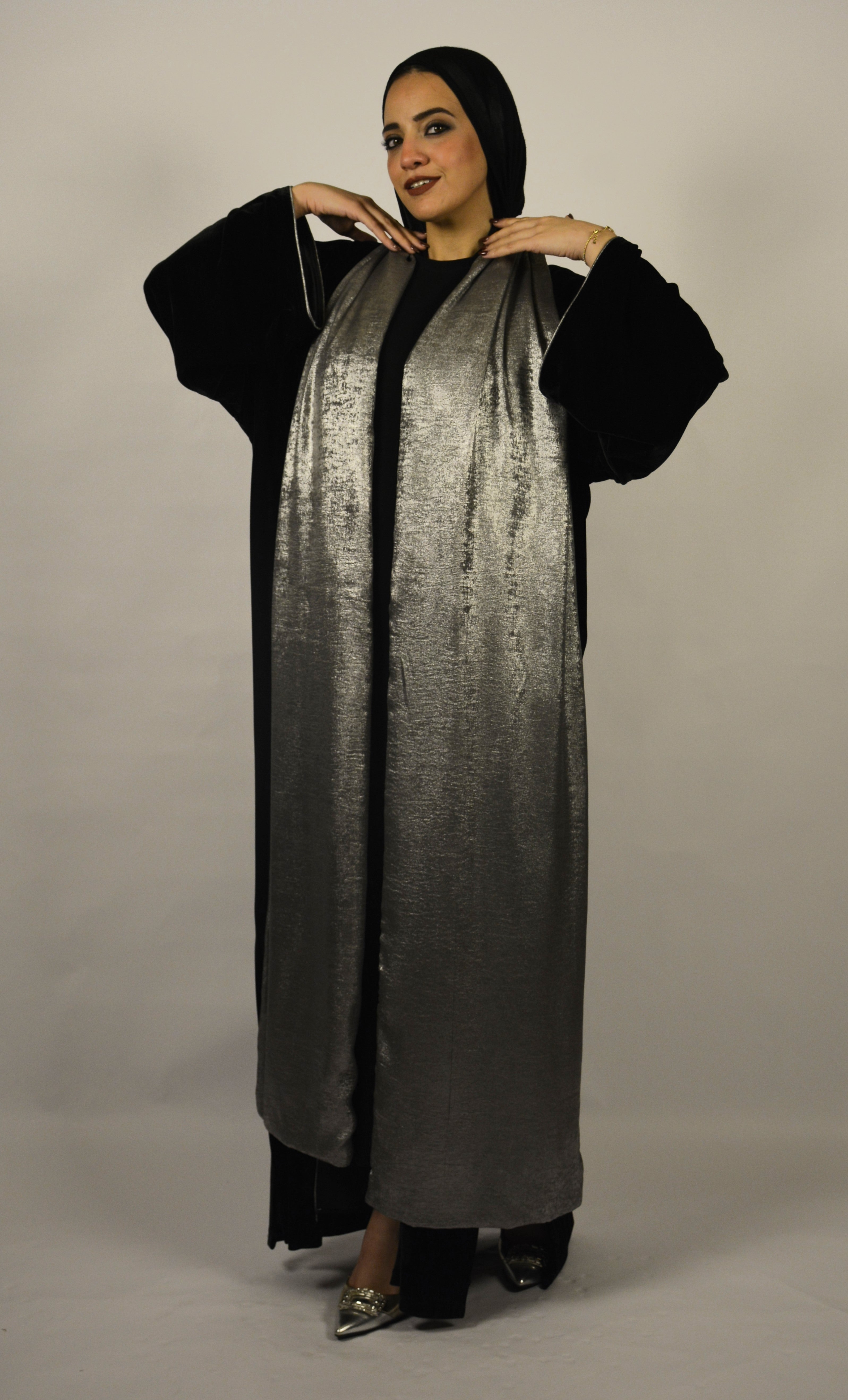 Velvet Black Kaftan w' Silver Shawl